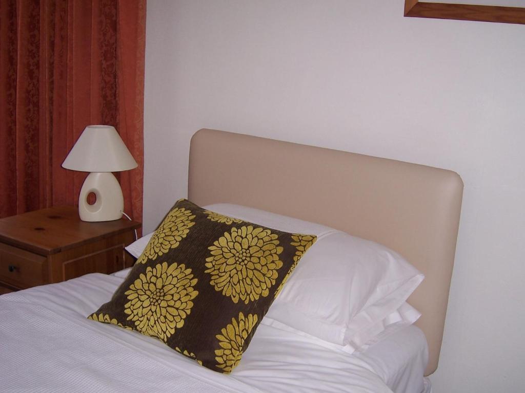 Spring Lodge هاروغايت الغرفة الصورة