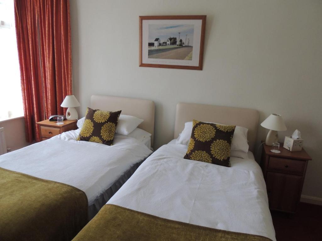 Spring Lodge هاروغايت المظهر الخارجي الصورة
