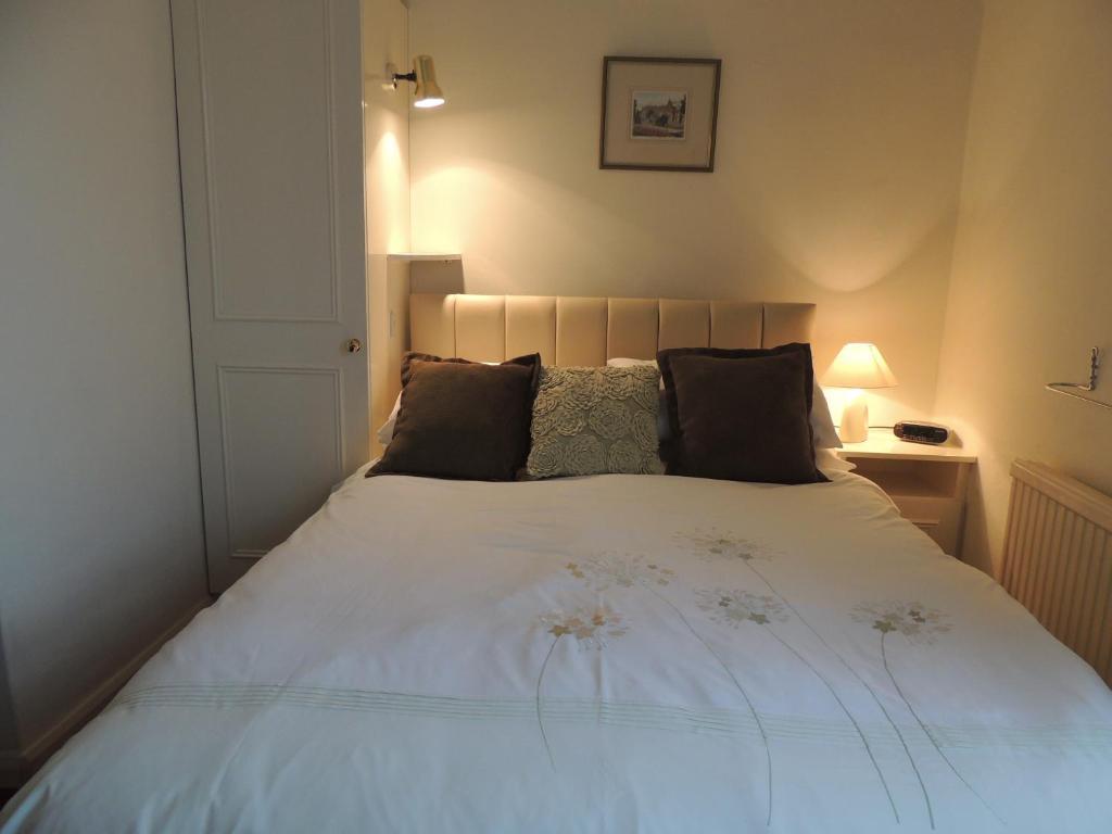 Spring Lodge هاروغايت المظهر الخارجي الصورة